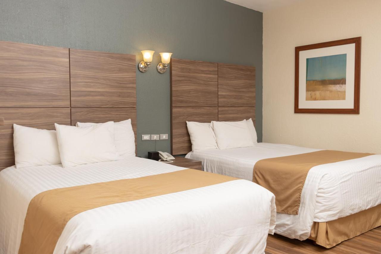 Best Western Cumbres Inn Cd. Cuauhtemoc Экстерьер фото