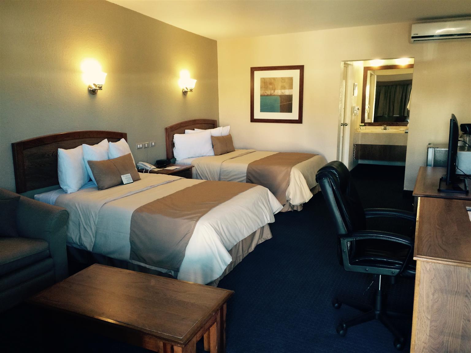 Best Western Cumbres Inn Cd. Cuauhtemoc Экстерьер фото
